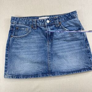 Stradivarius Womens Denim Blue Skirt Mini A line Med Wash EUC Large US 10